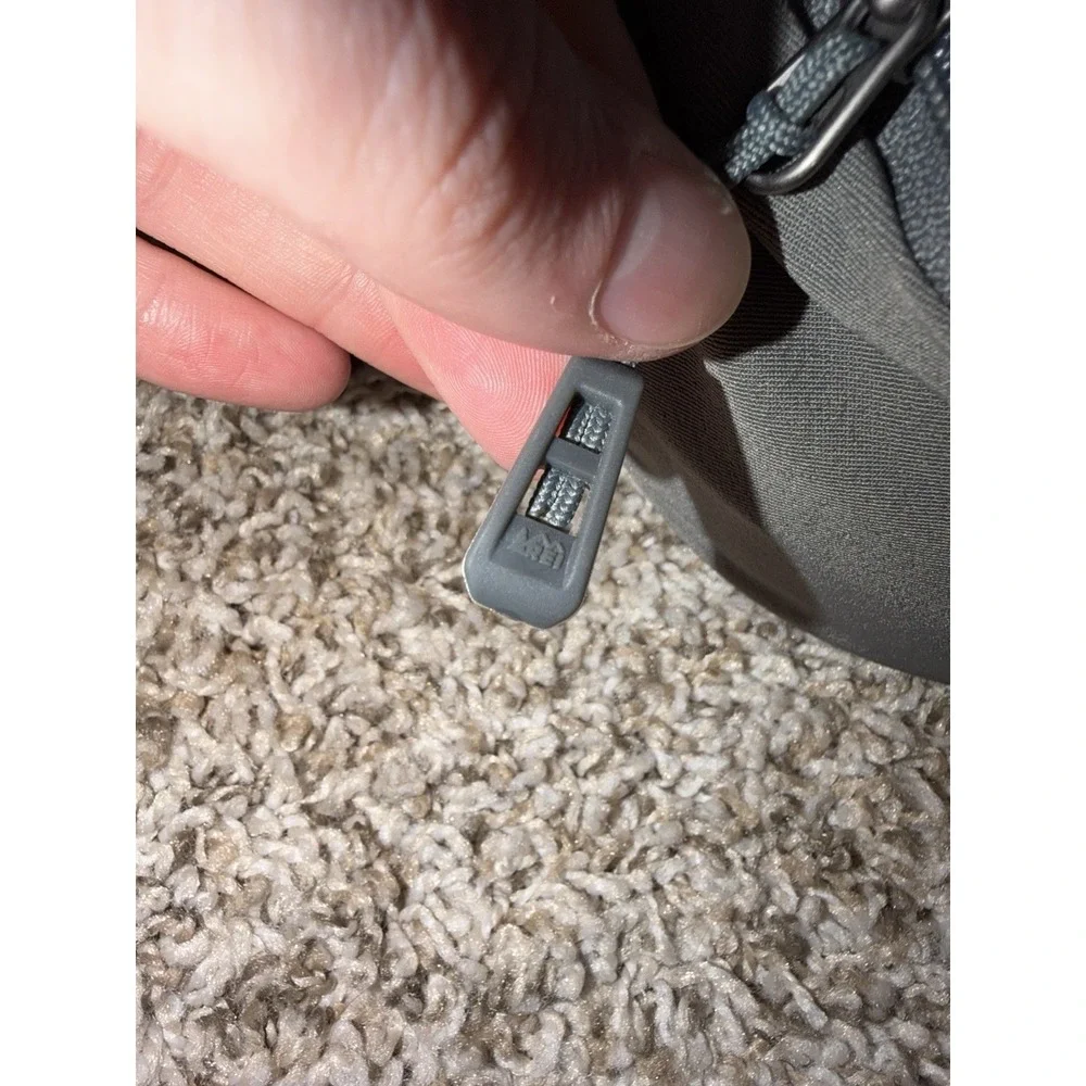 REI Hip Belt Women's M Backpacking Gray BRAND NEW
